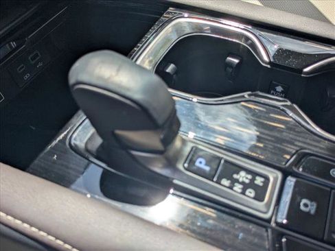 Used 2024 Lexus RX 350 FWD w/ Technology Package image 12
