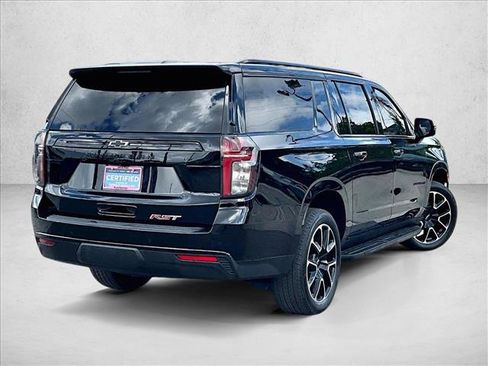 Used 2023 Chevrolet Suburban RST w/ Luxury Package RWD image 2