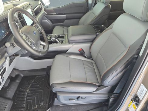 New 2025 Ford F150 Lariat w/ Equipment Group 501A Mid image 4