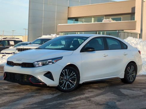 Used 2023 Kia Forte GT-Line w/ GT-Line Premium Package image 1