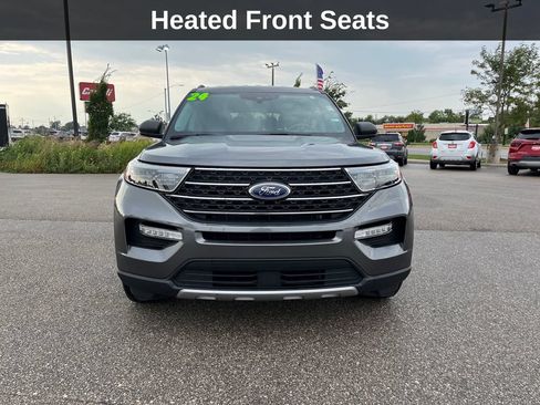 Used 2024 Ford Explorer XLT w/ Equipment Group 202A AWD/4WD image 10