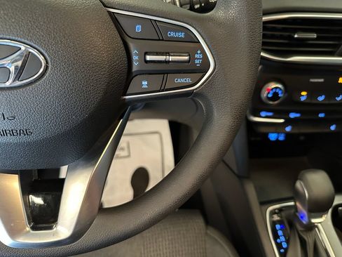 Used 2019 Hyundai Santa Fe SEL AWD/4WD image 12