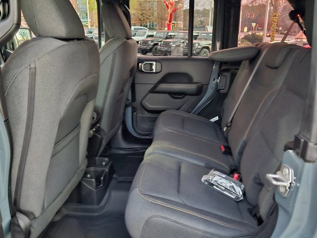 New 2026 Jeep Wrangler Unlimited Sahara AWD/4WD image 5