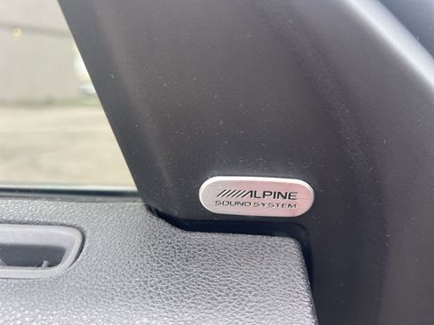 Used 2016 Dodge Charger R/T image 22