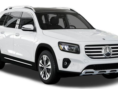 Used 2026 Mercedes-Benz GLB 250 4MATIC image 15