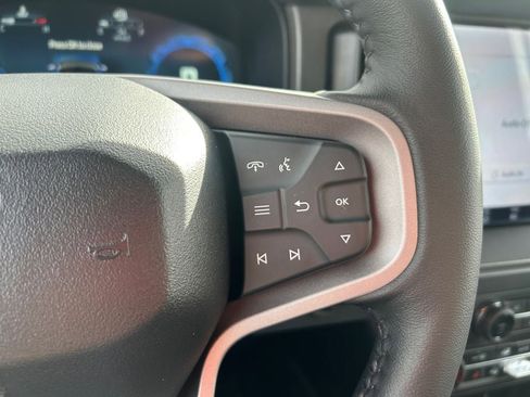 New 2025 Ford Bronco Badlands image 53