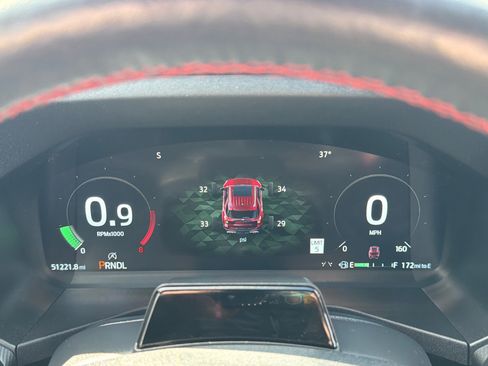 Used 2025 Ford Explorer ST-Line w/ ST-Line Street Pack image 14