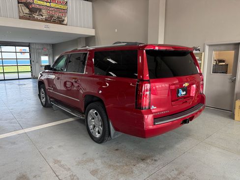 Used 2015 Chevrolet Suburban LTZ AWD/4WD image 5