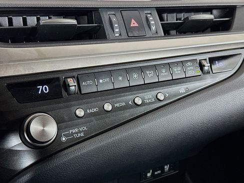 Used 2021 Lexus ES 350 w/ Premium Package image 23