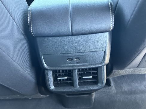 Used 2025 GMC Terrain Elevation AWD/4WD image 15
