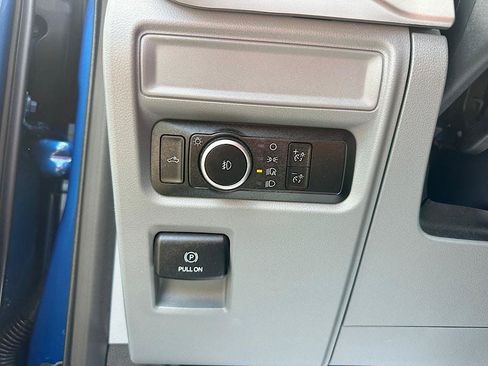 Used 2023 Ford F150 XLT w/ XTR Package AWD/4WD image 19