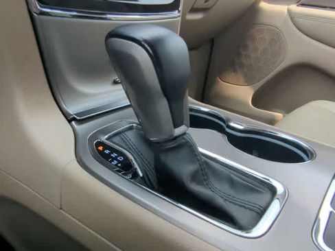 Certified 2021 Jeep Grand Cherokee Limited AWD/4WD image 34