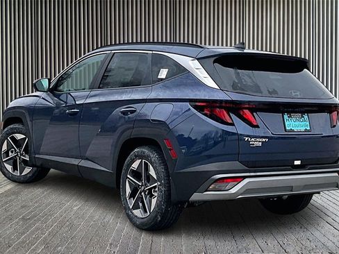 New 2026 Hyundai Tucson SEL image 3