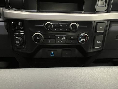 Used 2024 Ford F250 XLT image 24