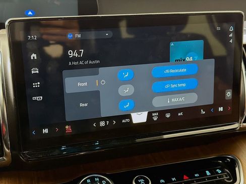 New 2025 Ford Expedition King Ranch image 18