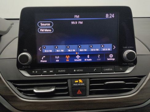 Used 2023 Nissan Altima 2.5 SV image 25