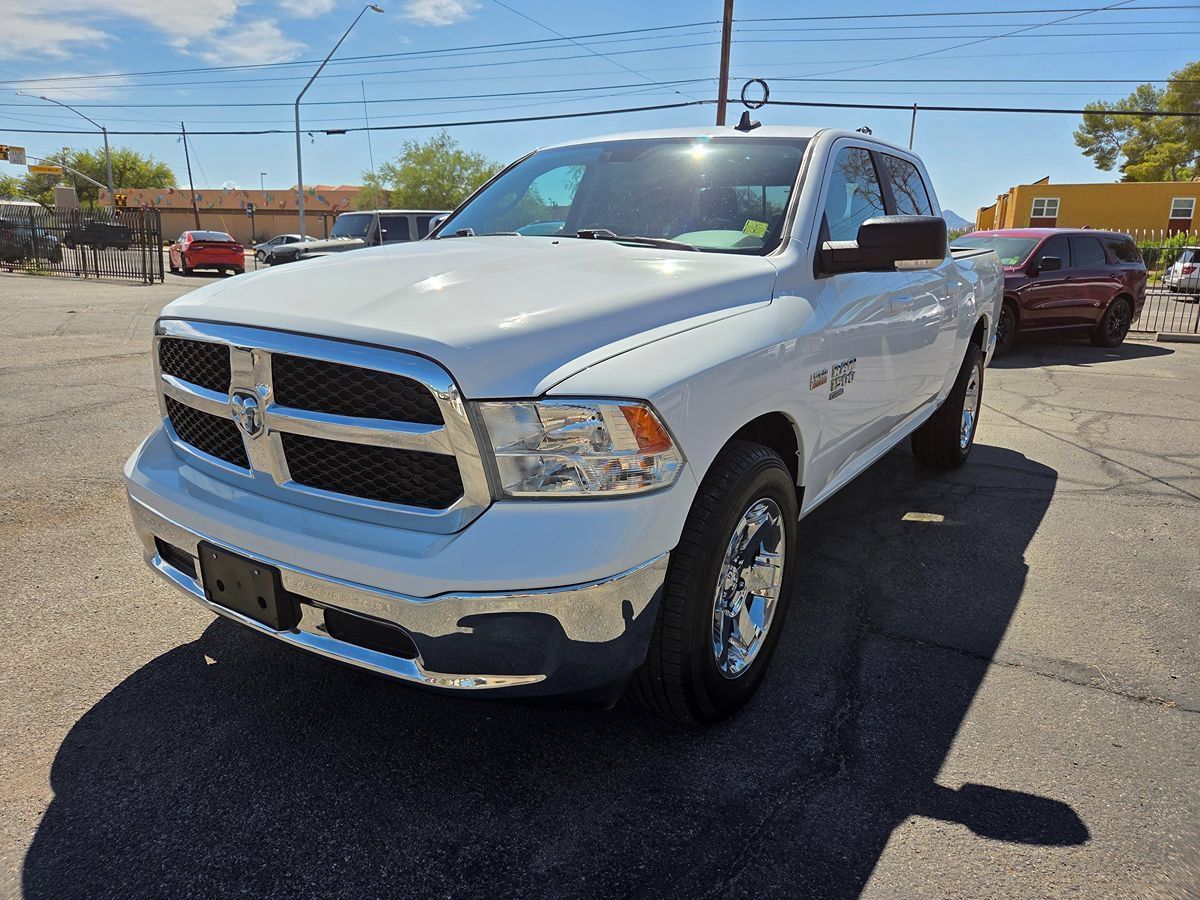 Used 2020 RAM 1500 Classic SLT w/ Luxury Group AWD/4WD image 24