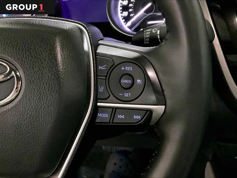 Used 2024 Toyota Camry XLE image 24