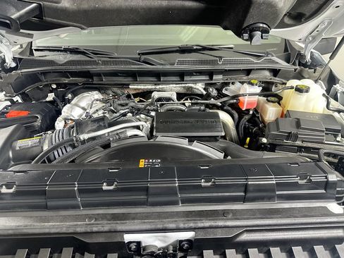 Used 2024 GMC Sierra 3500 Denali image 7