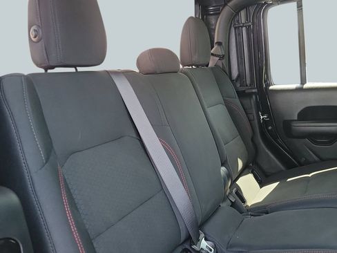Used 2021 Jeep Gladiator Rubicon AWD/4WD image 20