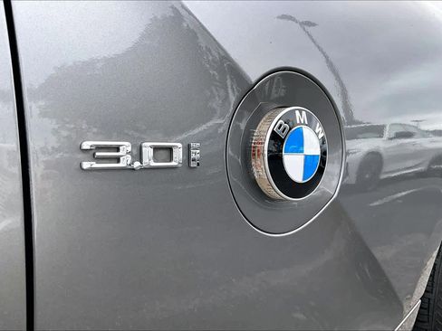 Used 2005 BMW Z4 3.0i image 9