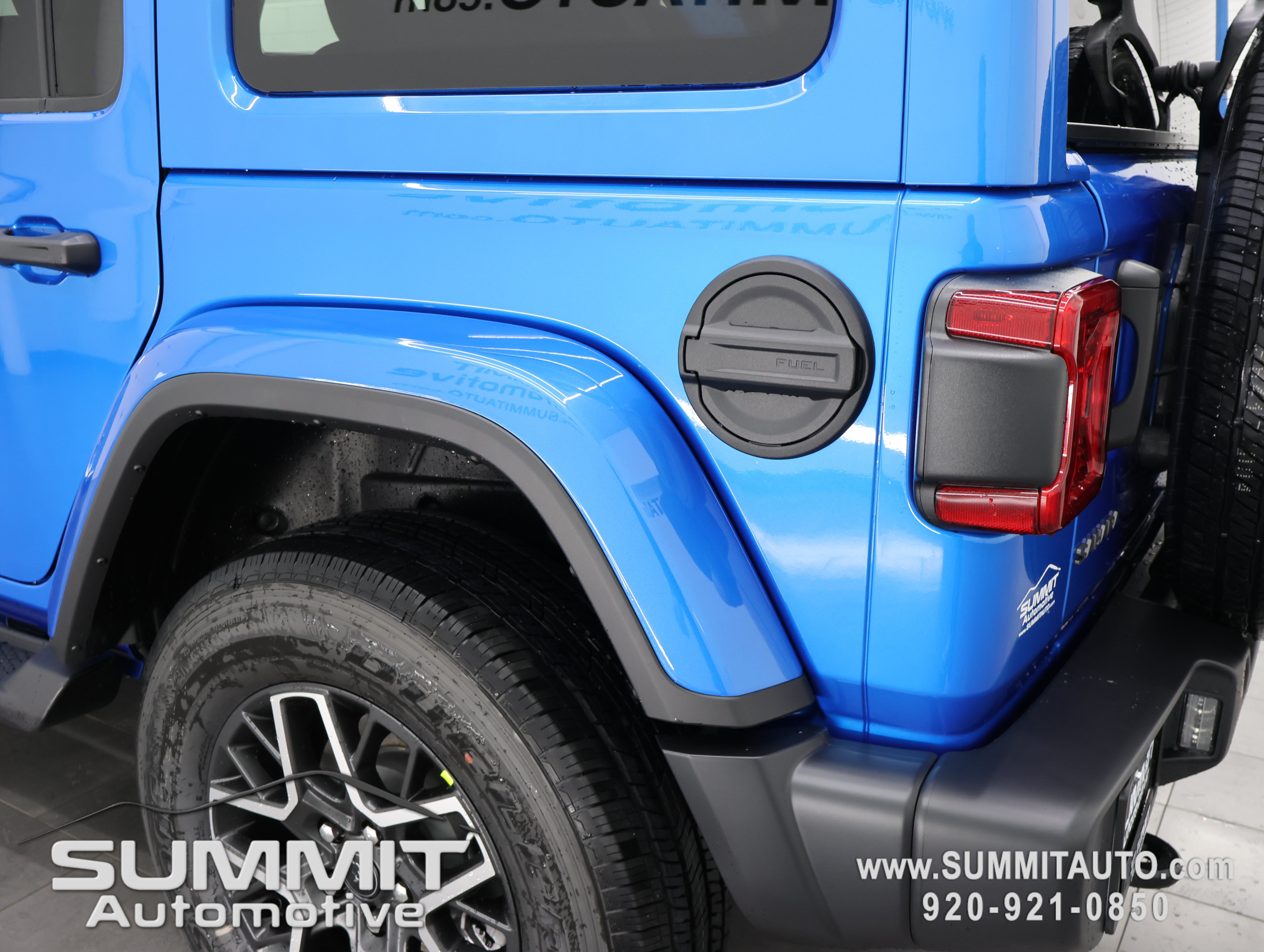 New 2027 Jeep Wrangler Unlimited Sahara AWD/4WD image 30