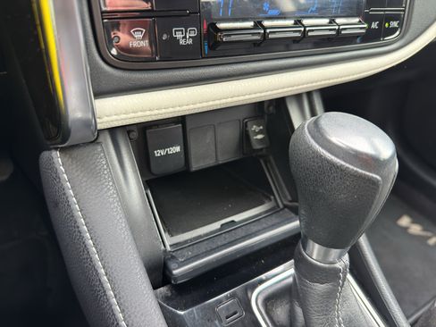 Used 2017 Toyota Corolla iM FWD image 20