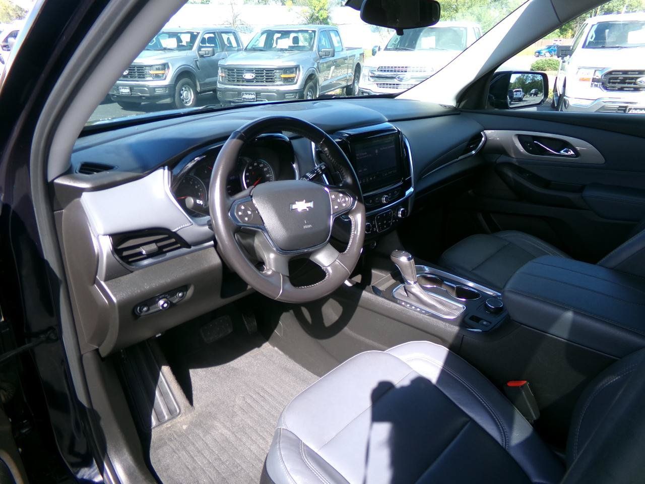 Used 2020 Chevrolet Traverse LT AWD/4WD image 13