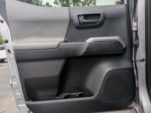 Used 2021 Toyota Tacoma SR5 RWD image 24