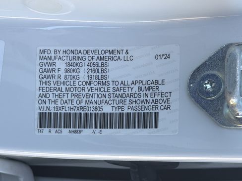 Used 2024 Honda Civic EX-L image 34