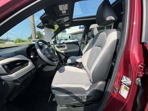 Used 2026 Subaru Forester Premium AWD/4WD image 14