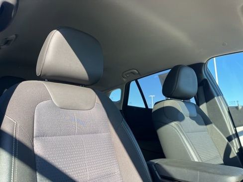 Used 2024 Chevrolet Trax LT image 52