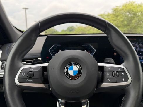 Used 2025 BMW X1 xDrive28i AWD/4WD image 16