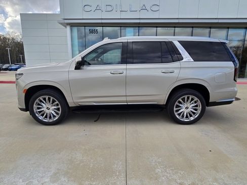 Used 2023 Cadillac Escalade Premium Luxury w/ LPO, Floor Liner Package image 2