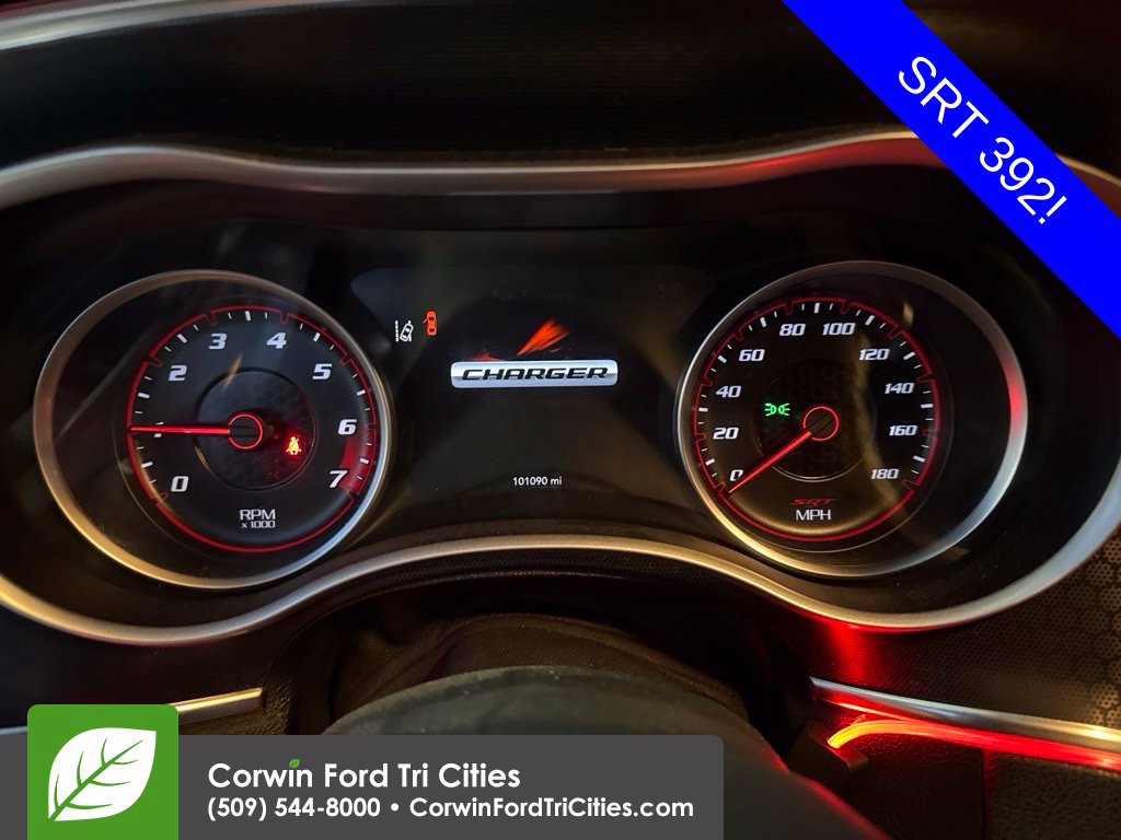 Used 2016 Dodge Charger SRT w/ Harman/Kardon Audio Group RWD image 3