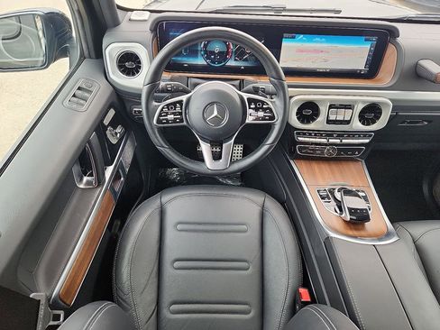 Used 2024 Mercedes-Benz G 550 image 10
