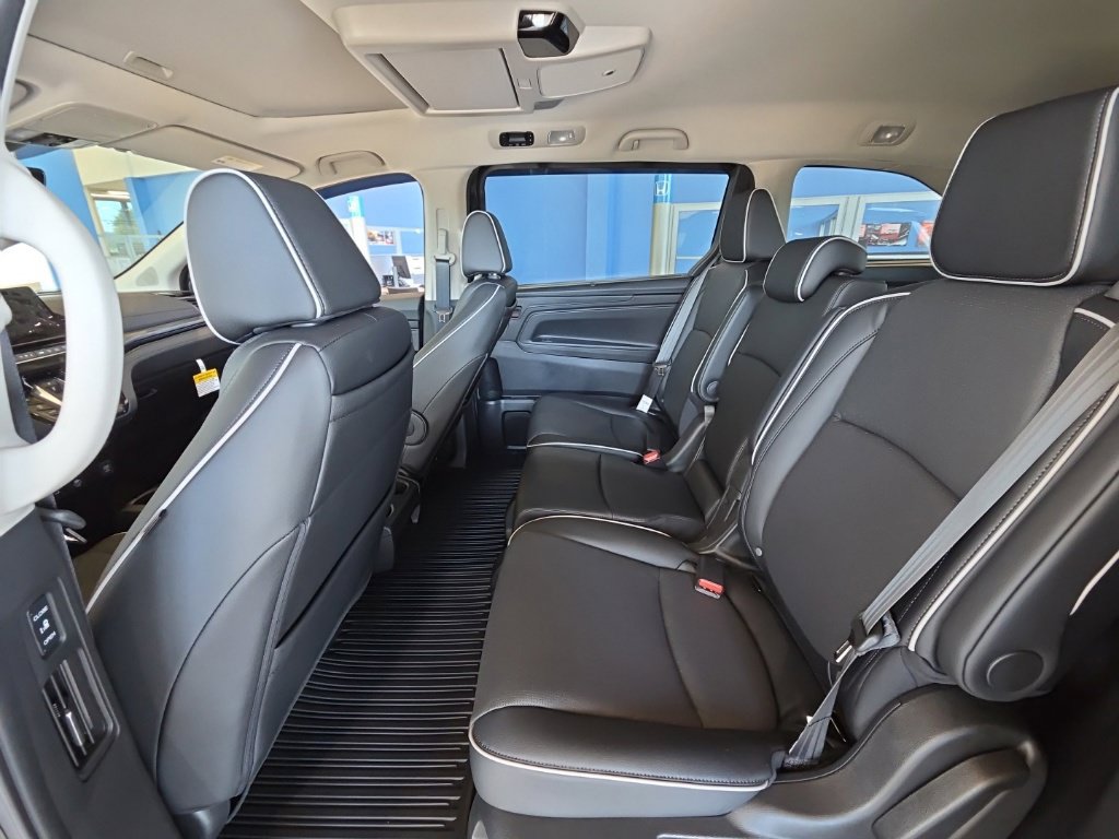 New 2027 Honda Odyssey Elite image 12