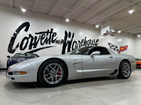 Used 2003 Chevrolet Corvette Z06 w/ Memory Package, 3 Drivers RWD image 1