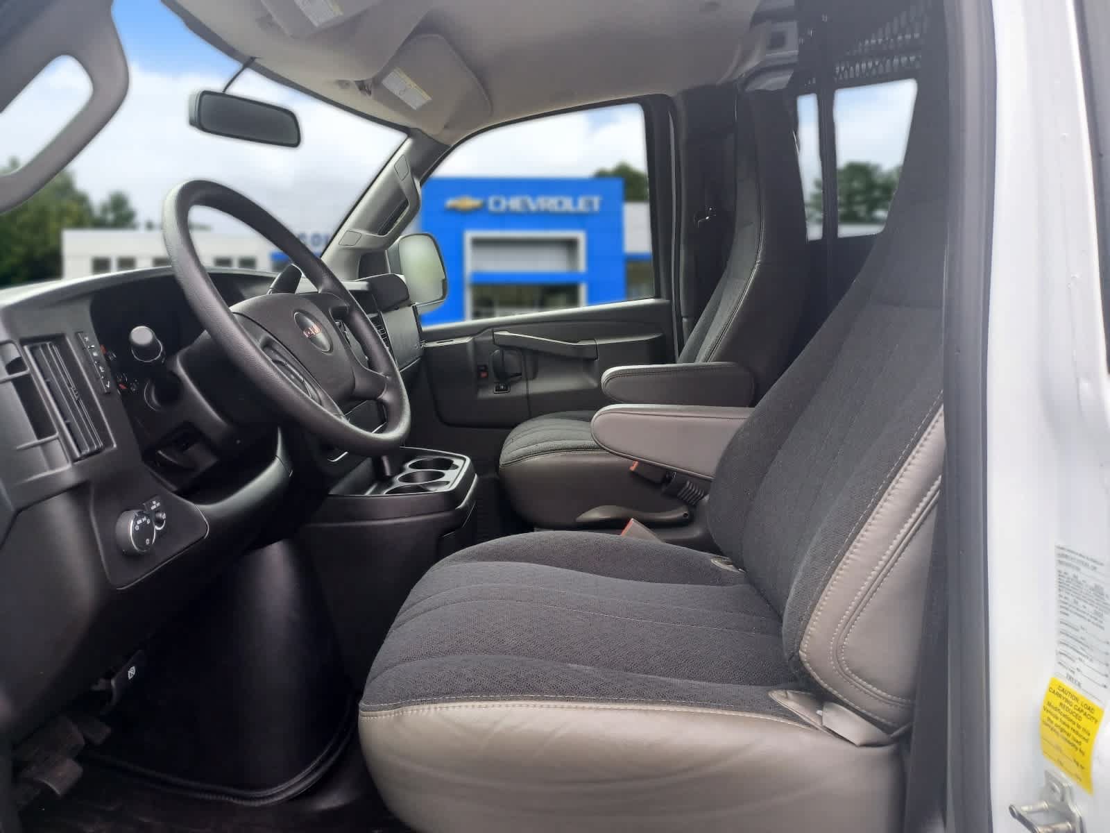 Used 2025 GMC Savana 2500 w/ Driver Convenience Package RWD image 7