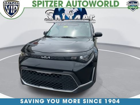 Certified 2023 Kia Soul LX w/ LX Technology Package FWD image 3