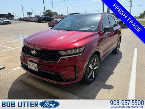 Used 2021 Kia Sorento S w/ Panoramic Sunroof Package FWD image 3