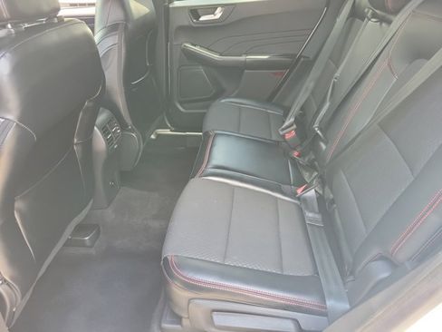 Used 2023 Ford Escape ST-Line w/ Tech Pack #1 AWD/4WD image 8