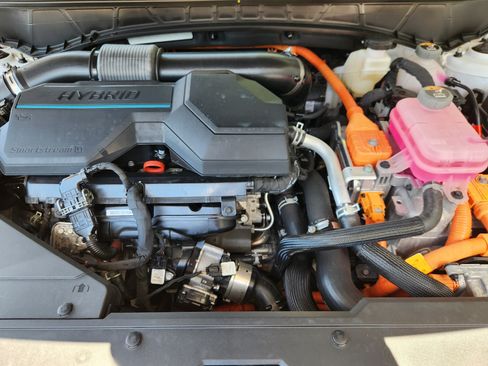 Certified 2025 Hyundai Tucson SEL AWD/4WD image 19