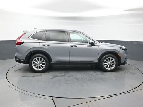 Used 2023 Honda CR-V EX image 7