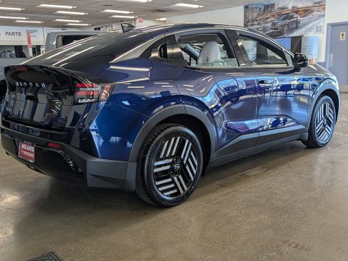 New 2026 Nissan Leaf SV+ image 9