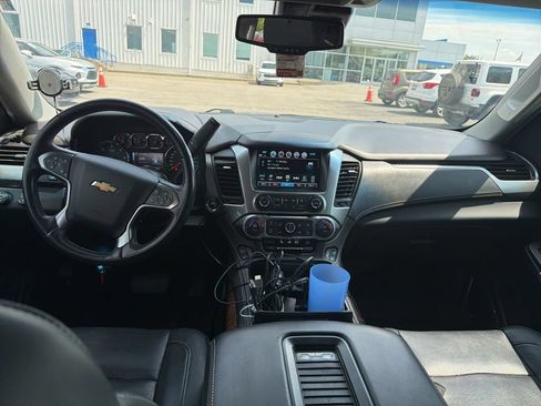 Used 2018 Chevrolet Suburban Premier AWD/4WD image 5