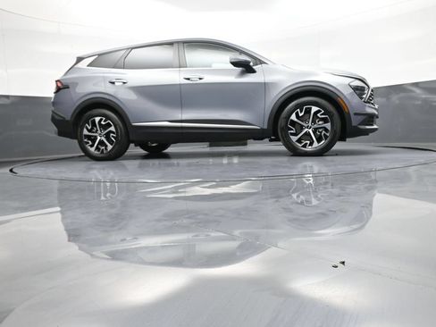 Certified 2024 Kia Sportage EX FWD image 28