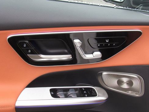 New 2026 Mercedes-Benz GLC 300 4MATIC image 12