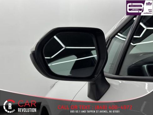 Used 2023 Toyota Corolla LE image 45