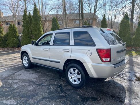 Used 2008 Jeep Grand Cherokee Laredo w/ Driver Convenience Group image 3